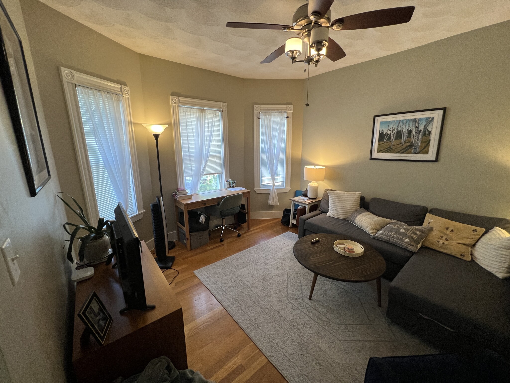 2 bed, 1 bath apartment for rent at 24 Ellington Rd Unit 2R, Powder House Square — photo 1 of 30