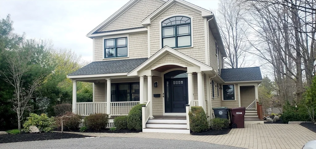 3 bed, 3 bath apartment for rent at 24 Elm Unit 0, Dedham