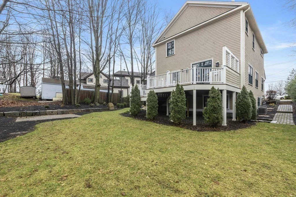 3 bed, 3 bath apartment for rent at 24 Elm Unit 0, Dedham — photo 10 of 42