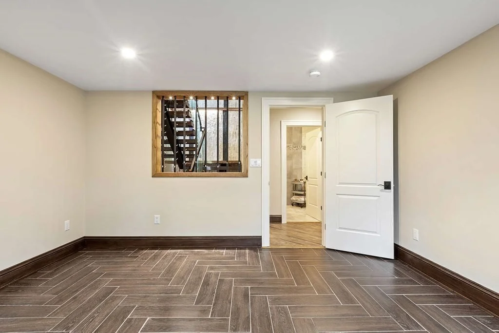 3 bed, 3 bath apartment for rent at 24 Elm Unit 0, Dedham — photo 33 of 42