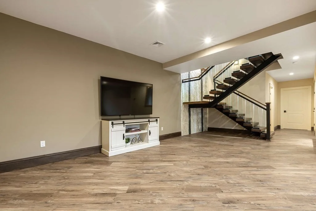 3 bed, 3 bath apartment for rent at 24 Elm Unit 0, Dedham — photo 32 of 42