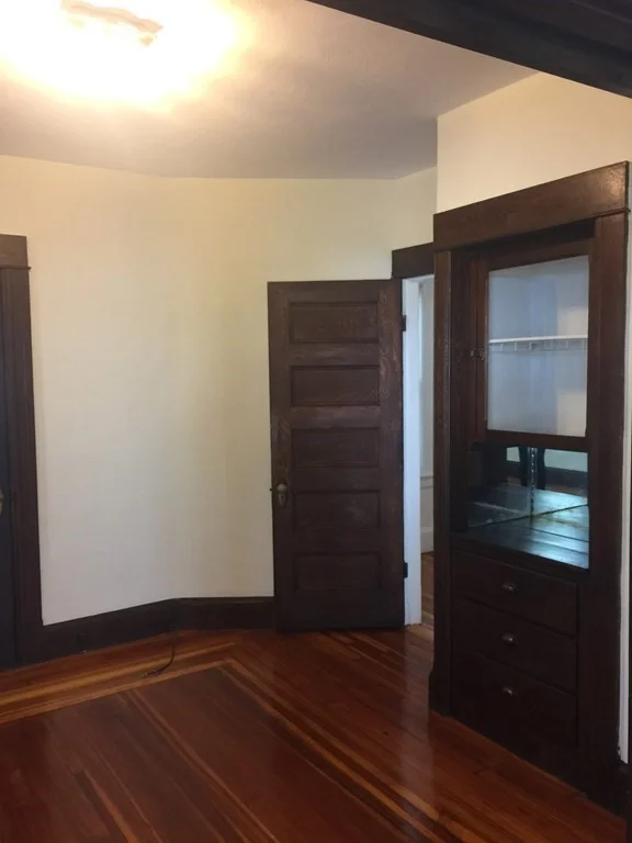 2 bed, 1 bath apartment for rent at 24 Elmwood Unit 1, Holyoke — photo 10 of 13