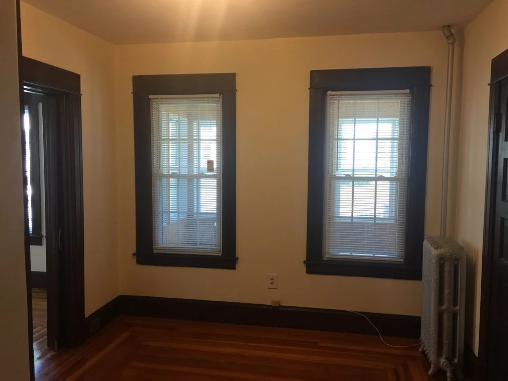 2 bed, 1 bath apartment for rent at 24 Elmwood Unit 1, Holyoke — photo 4 of 13