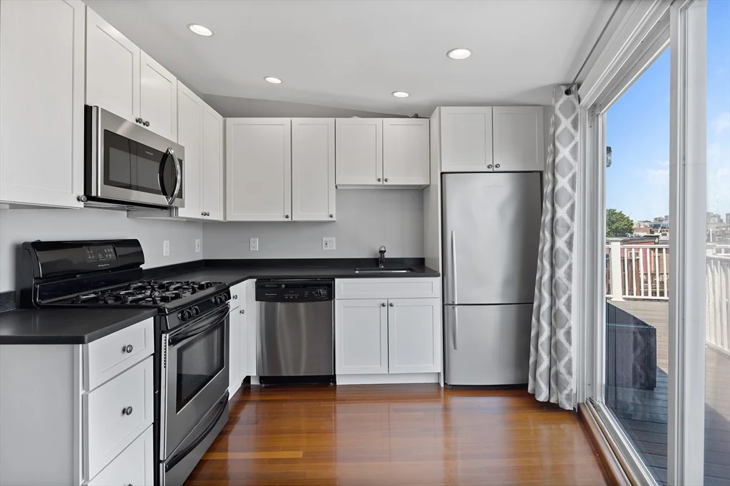 1 bed, 1 bath apartment for rent at 24 Emerson St Unit 3, South Boston — photo 3 of 17