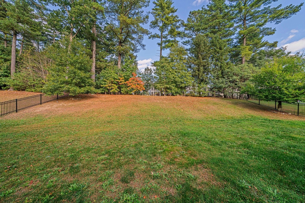 4 bed, 3 bath apartment for rent at 24 Endean Dr Unit 24, Walpole — photo 42 of 42
