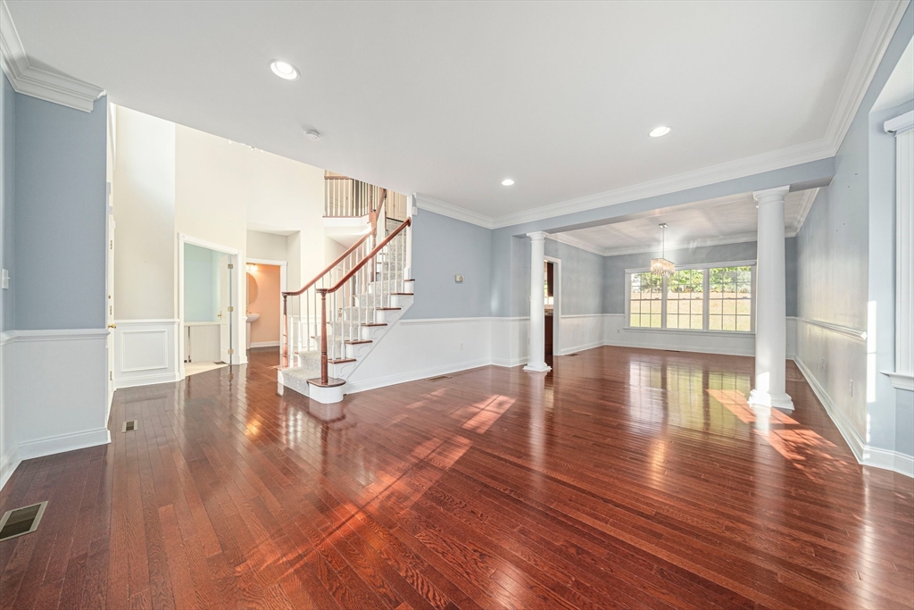 4 bed, 3 bath apartment for rent at 24 Endean Dr Unit 24, Walpole — photo 9 of 42