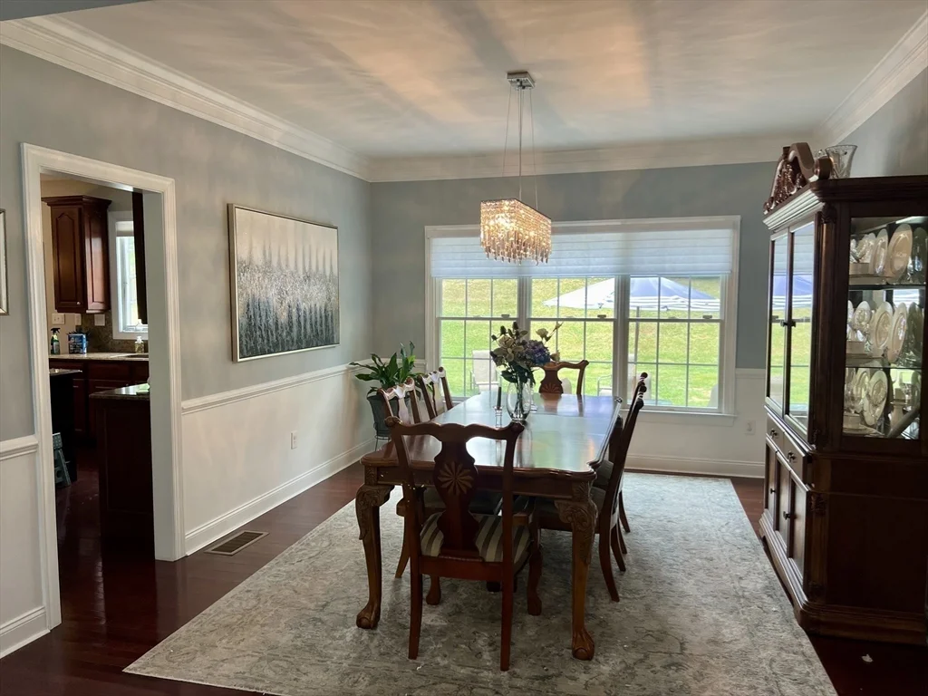 4 bed, 3 bath apartment for rent at 24 Endean Dr, Walpole — photo 6 of 39