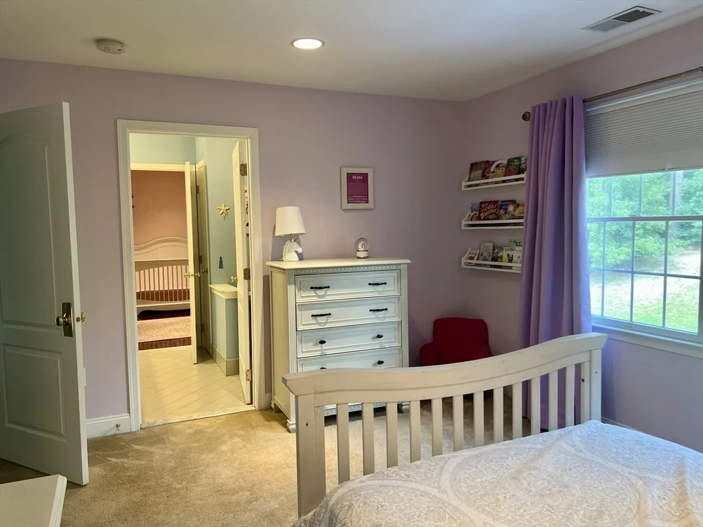 4 bed, 3 bath apartment for rent at 24 Endean Dr, Walpole — photo 23 of 39