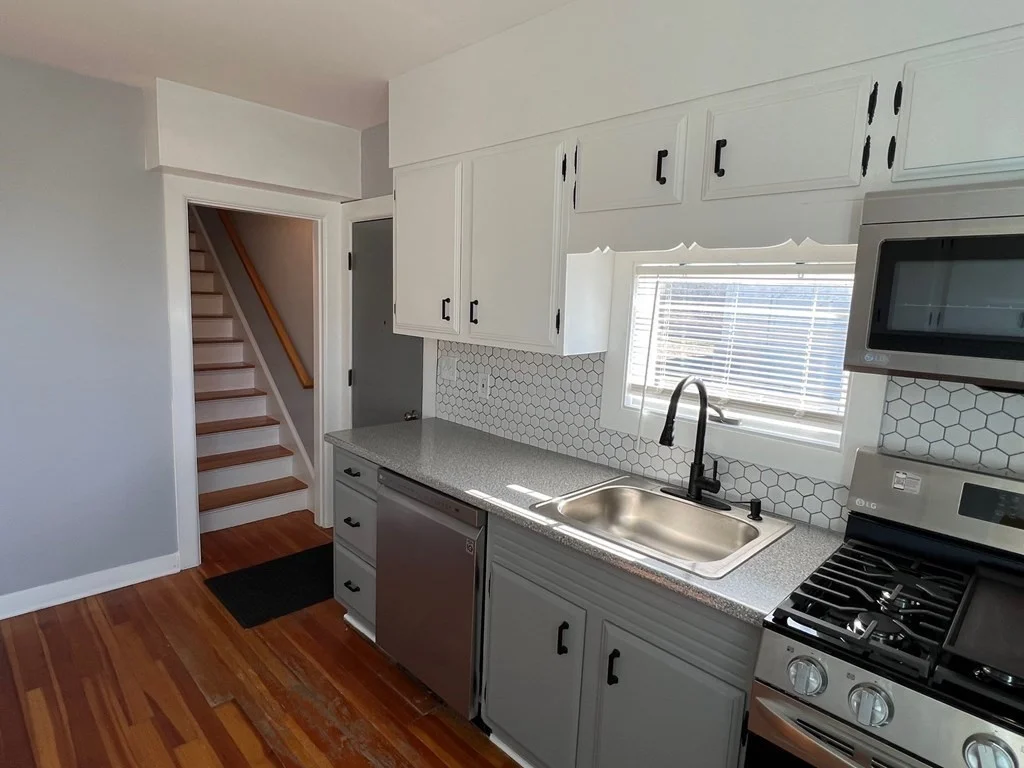 4 bed, 2 bath apartment for rent at 24 Ewell Ave Unit 24, Lexington — photo 5 of 30