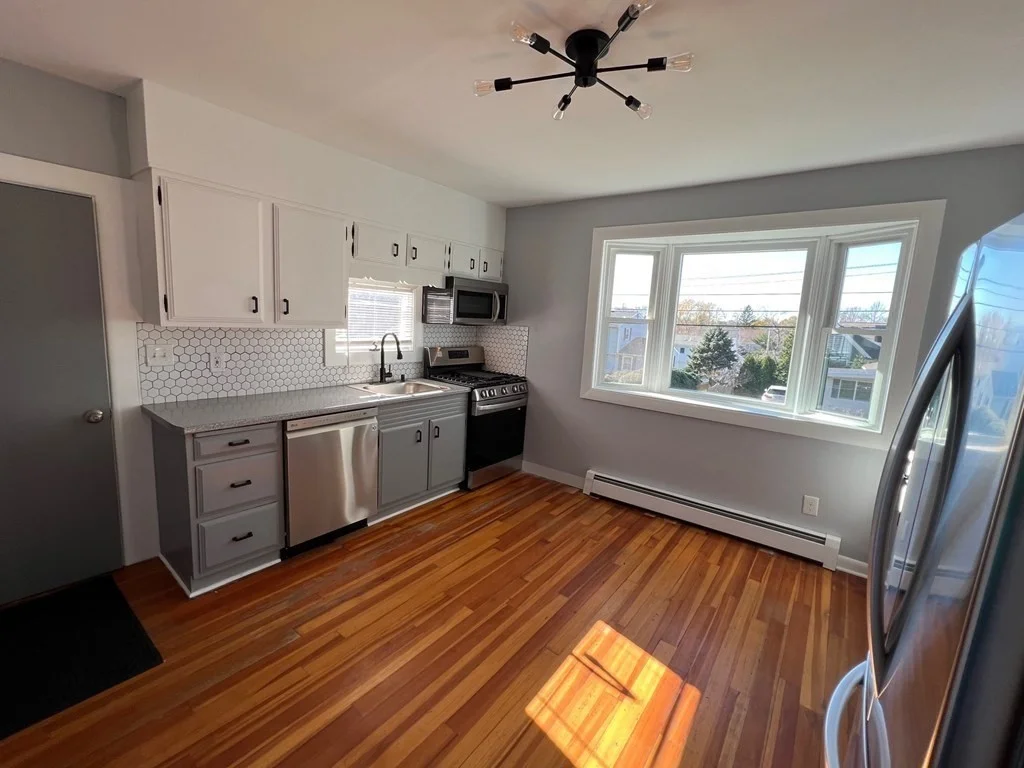 4 bed, 2 bath apartment for rent at 24 Ewell Ave Unit 24, Lexington — photo 6 of 30