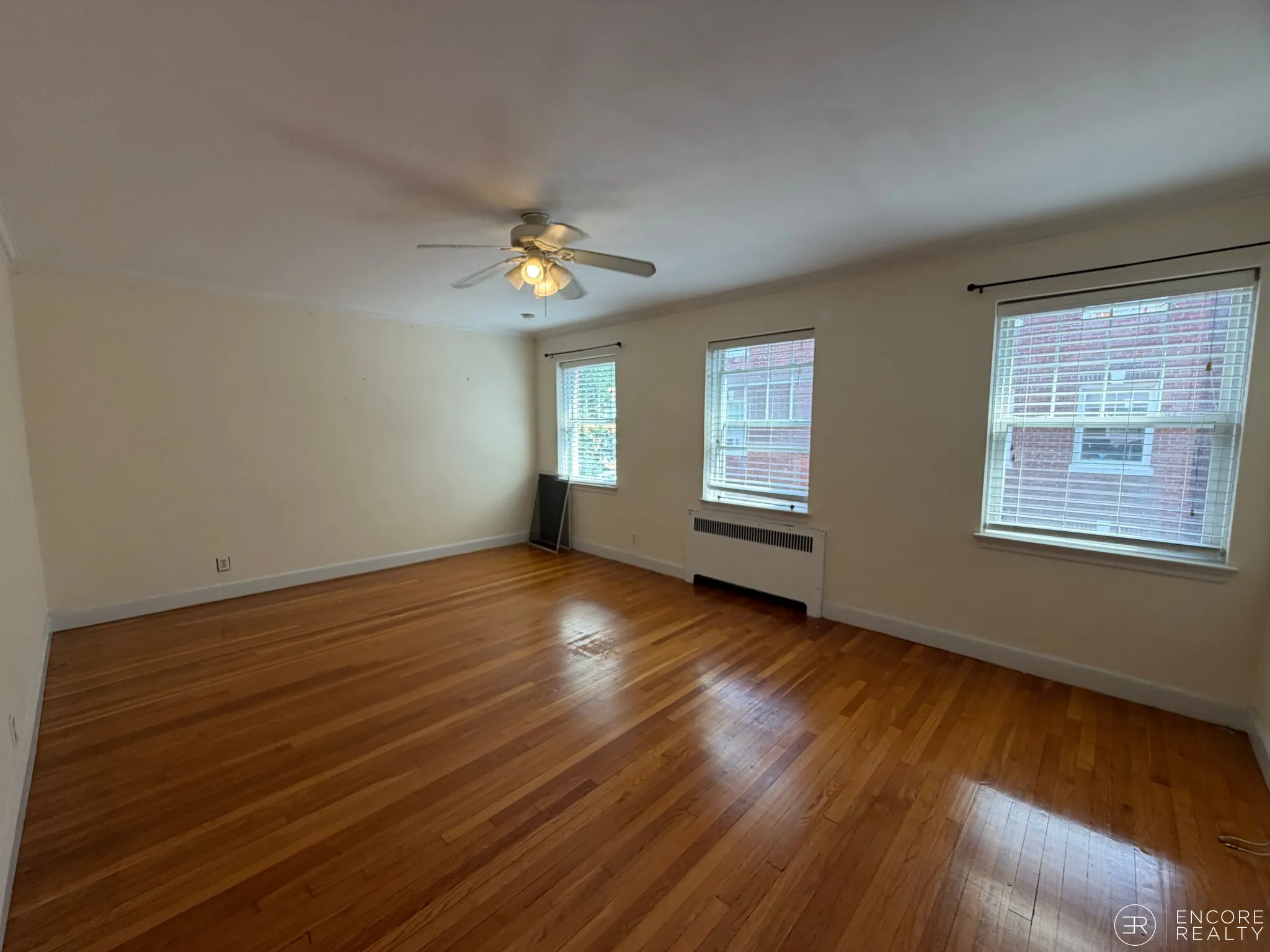 2 bed, 1 bath apartment for rent at 24 Fairbanks St Unit 3, Brookline — photo 3 of 12