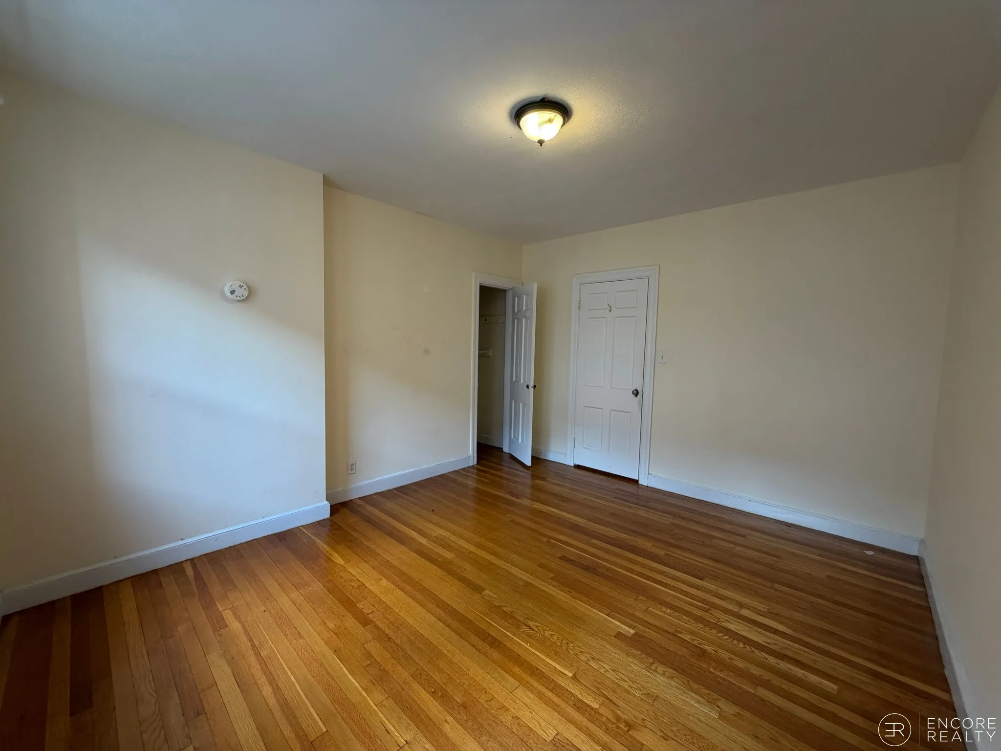 2 bed, 1 bath apartment for rent at 24 Fairbanks St Unit 3, Brookline — photo 8 of 12