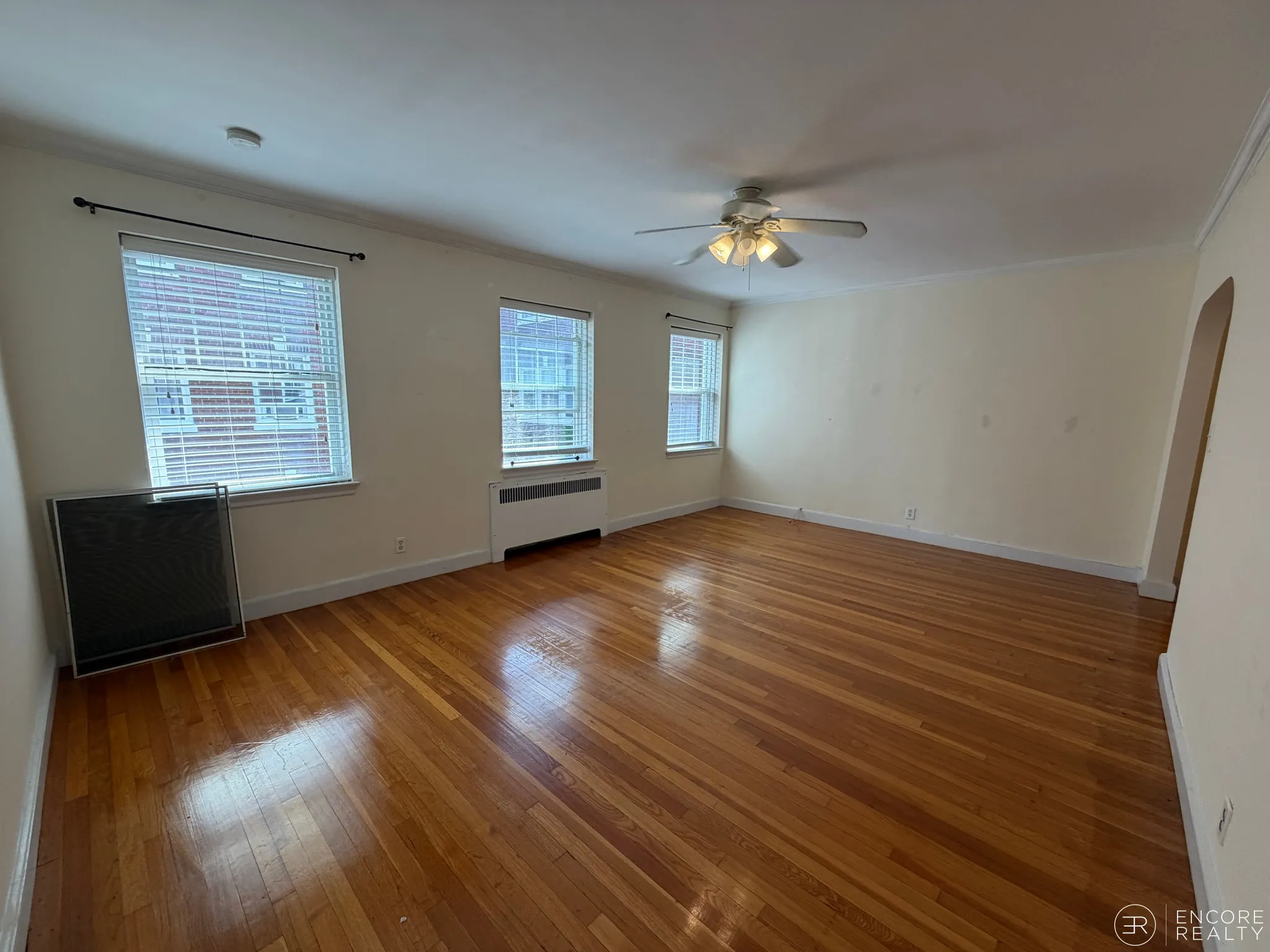 2 bed, 1 bath apartment for rent at 24 Fairbanks St Unit 3, Brookline — photo 4 of 12