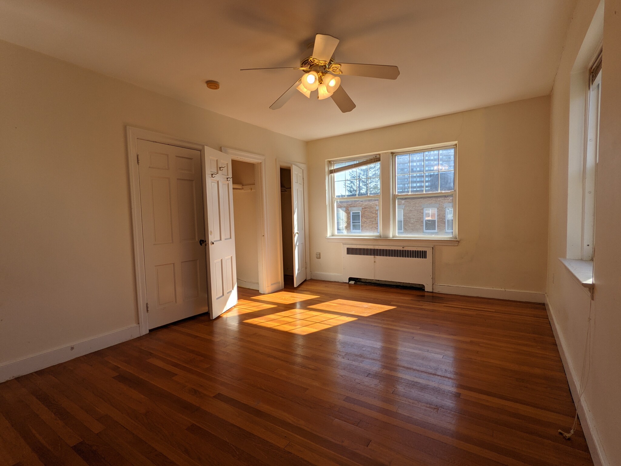 1 bed, 1 bath apartment for rent at 24 Fairbanks St Unit 6, Brookline — photo 11 of 18