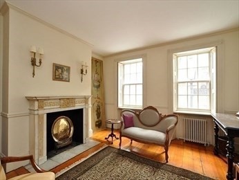 3 bed, 2 bath apartment for rent at 24 Fayette St Unit 24, Back Bay — photo 3 of 36