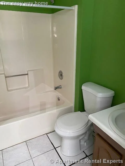 2 bed, 1 bath apartment for rent at 24 Florence St, East Somerville — photo 14 of 16