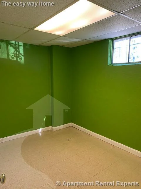 2 bed, 1 bath apartment for rent at 24 Florence St, East Somerville — photo 7 of 16