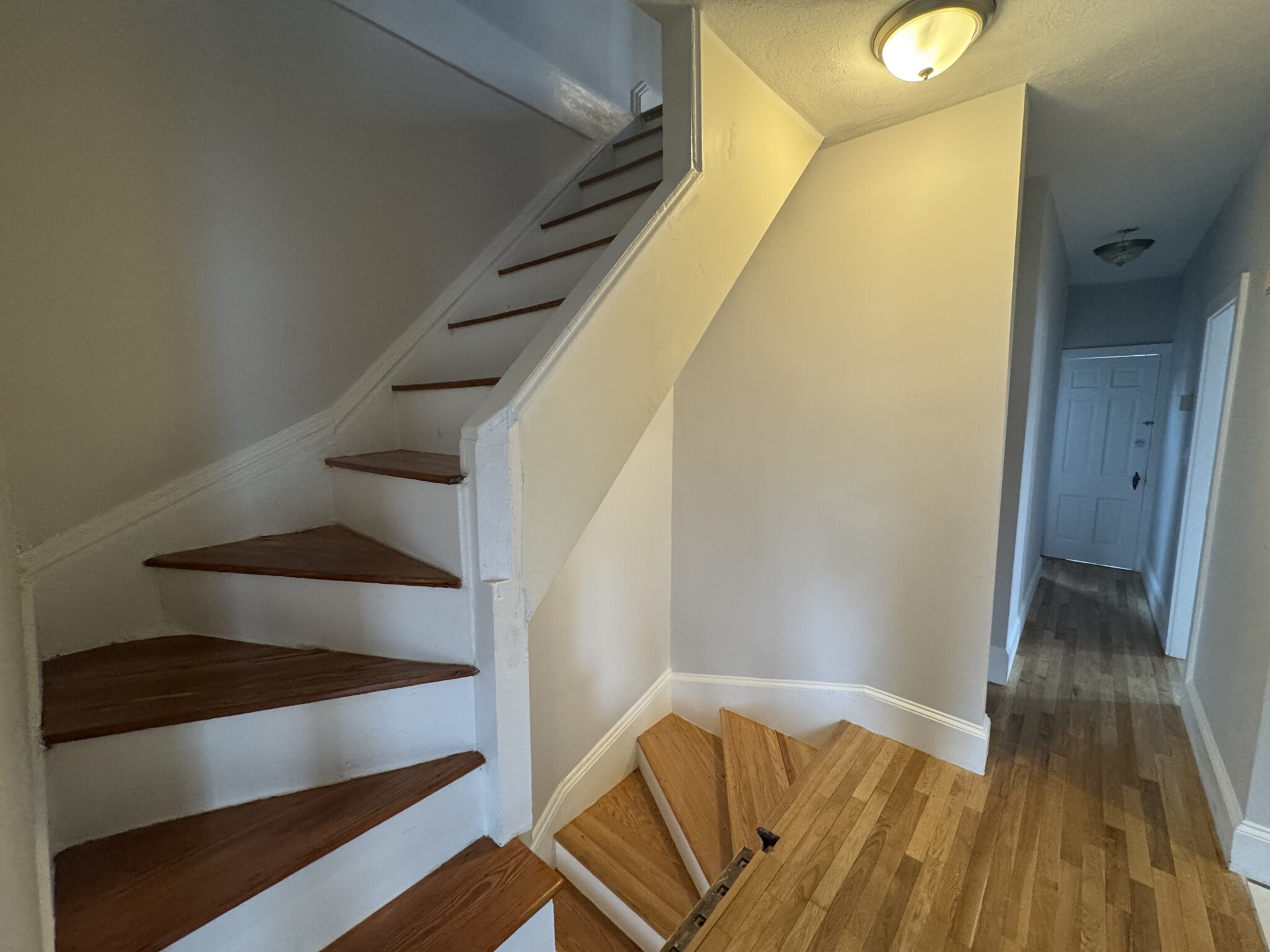 4 bed, 2.5 bath apartment for rent at 24 Foster, Brighton — photo 8 of 25