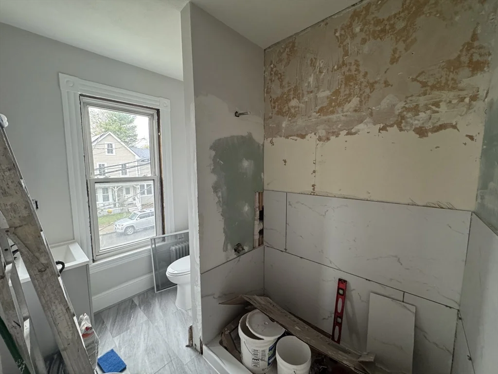 4 bed, 2 bath apartment for rent at 24 Foster St Unit 1, Brighton — photo 8 of 24
