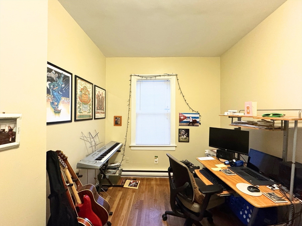 2 bed, 1 bath apartment for rent at 24 Front St Unit 2, Chelsea — photo 11 of 23