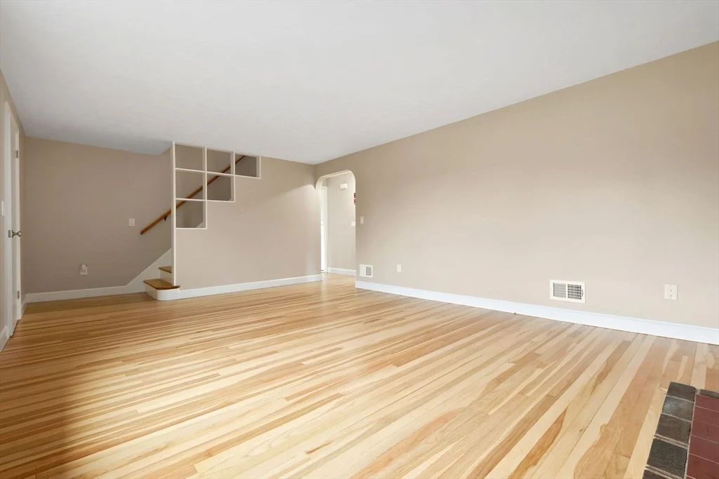 2 bed, 1 bath apartment for rent at 24 Garden St, Danvers — photo 18 of 21