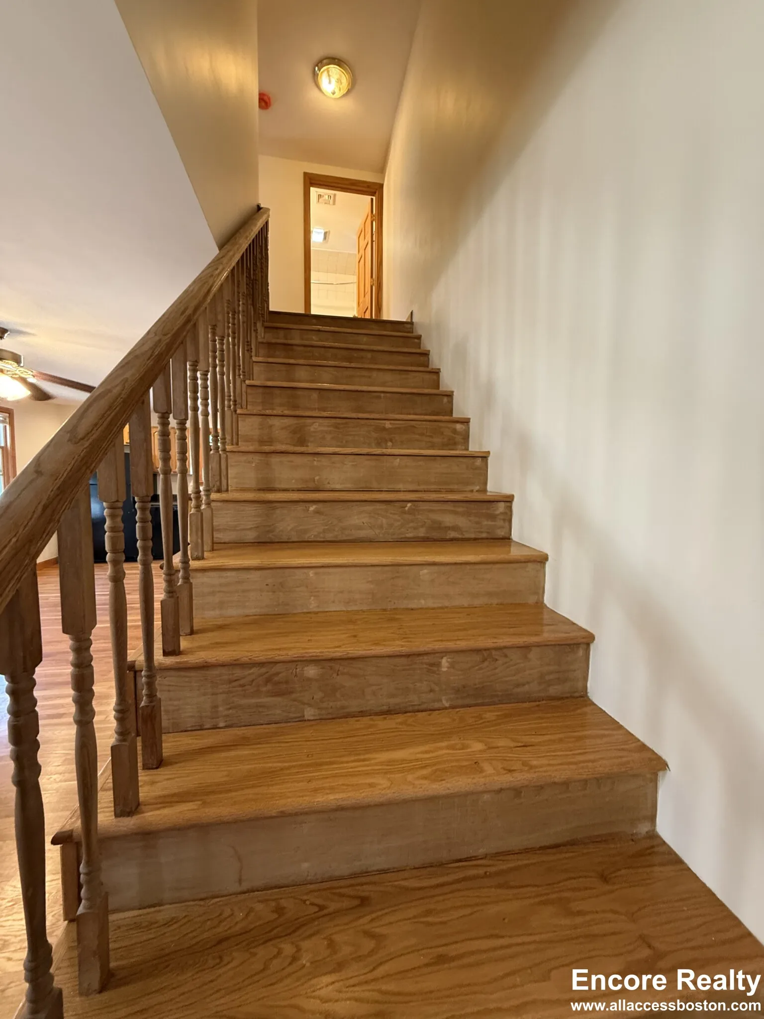 2 bed, 2 bath apartment for rent at 24 Gardner St Unit 1, Newton Corner — photo 4 of 14