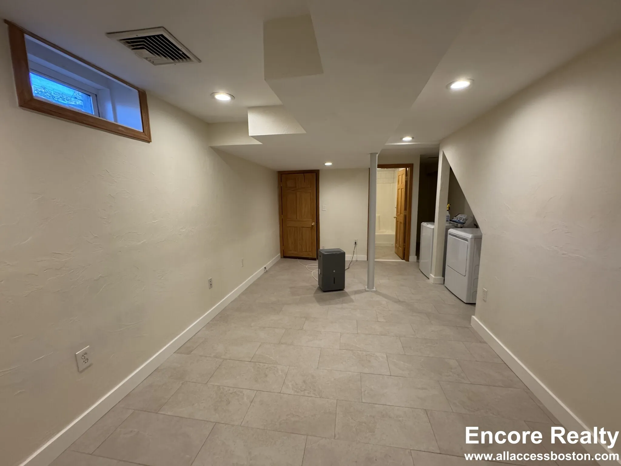 2 bed, 2 bath apartment for rent at 24 Gardner St Unit 1, Newton Corner — photo 12 of 14