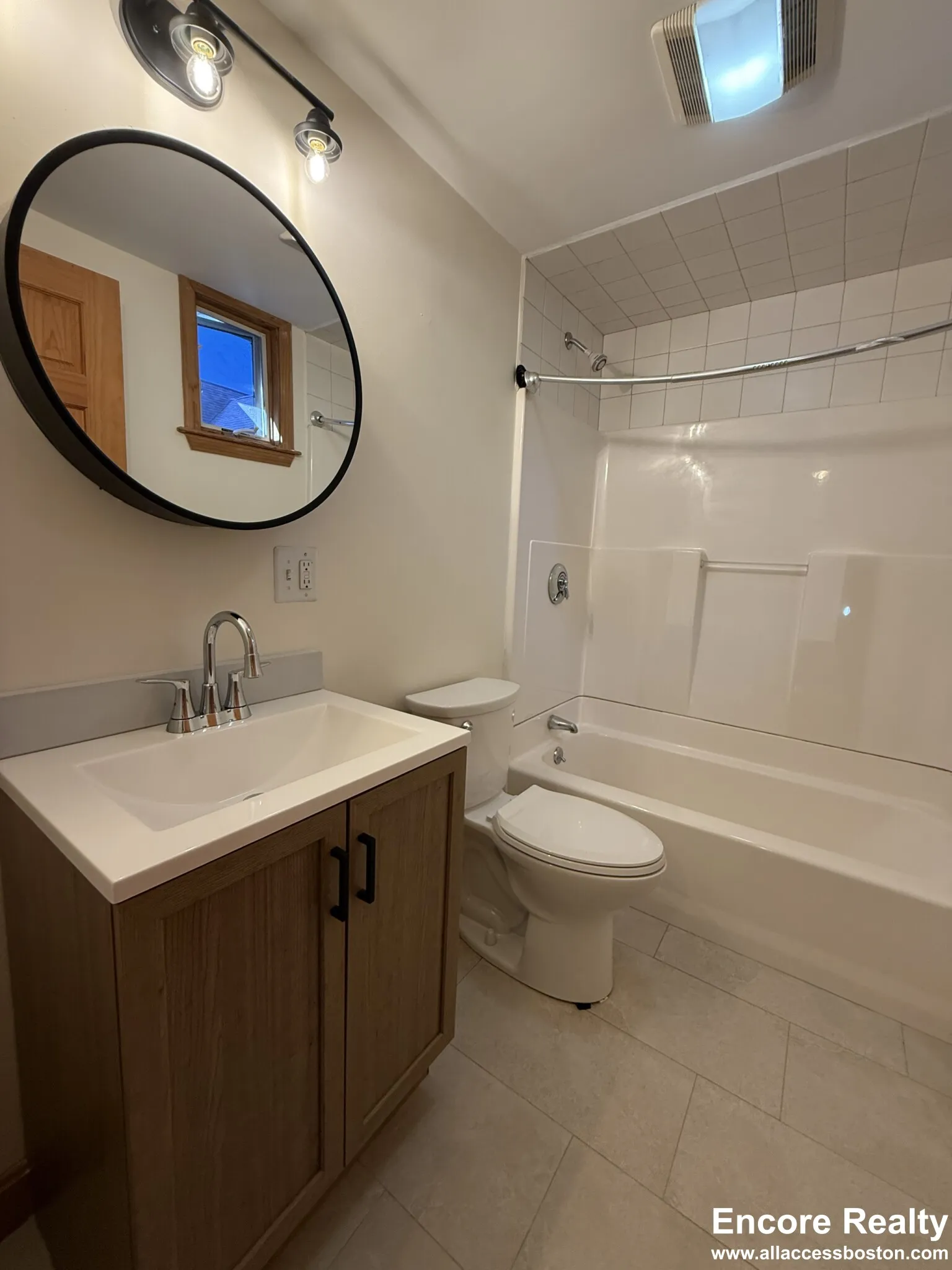 2 bed, 2 bath apartment for rent at 24 Gardner St Unit 1, Newton Corner — photo 10 of 14
