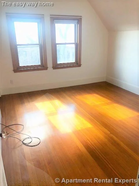 4 bed, 1 bath apartment for rent at 24 Gold Star Rd, Davis Square — photo 7 of 11