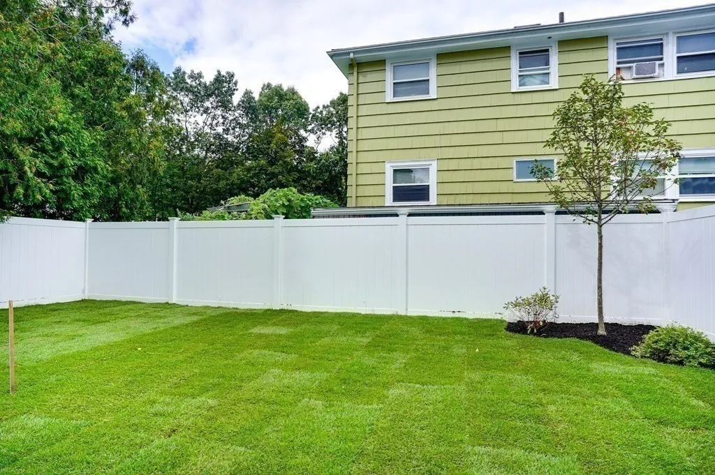 4 bed, 2 bath apartment for rent at 24 Grant Ave, Belmont — photo 3 of 10
