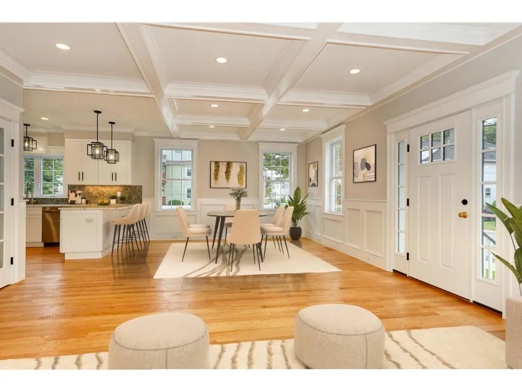 4 bed, 2 bath apartment for rent at 24 Grant Ave, Belmont — photo 4 of 10