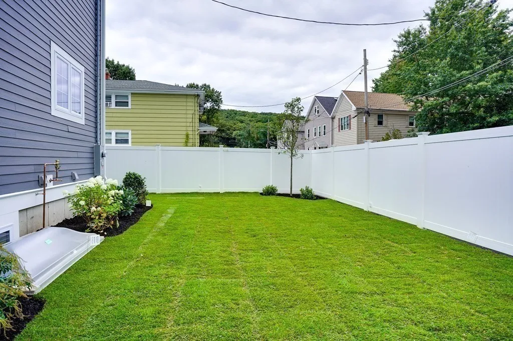 4 bed, 2 bath apartment for rent at 24 Grant Ave, Belmont — photo 2 of 10