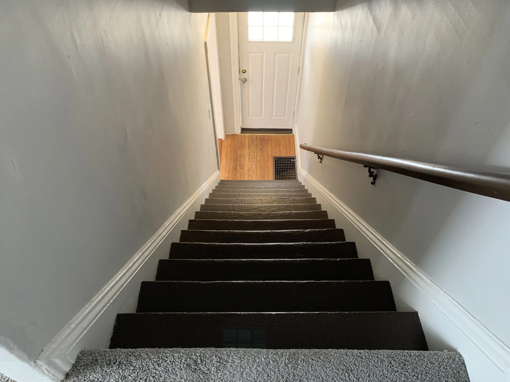 4 bed, 2 bath apartment for rent at 24 Greylock Rd Unit 24, Allston — photo 17 of 20