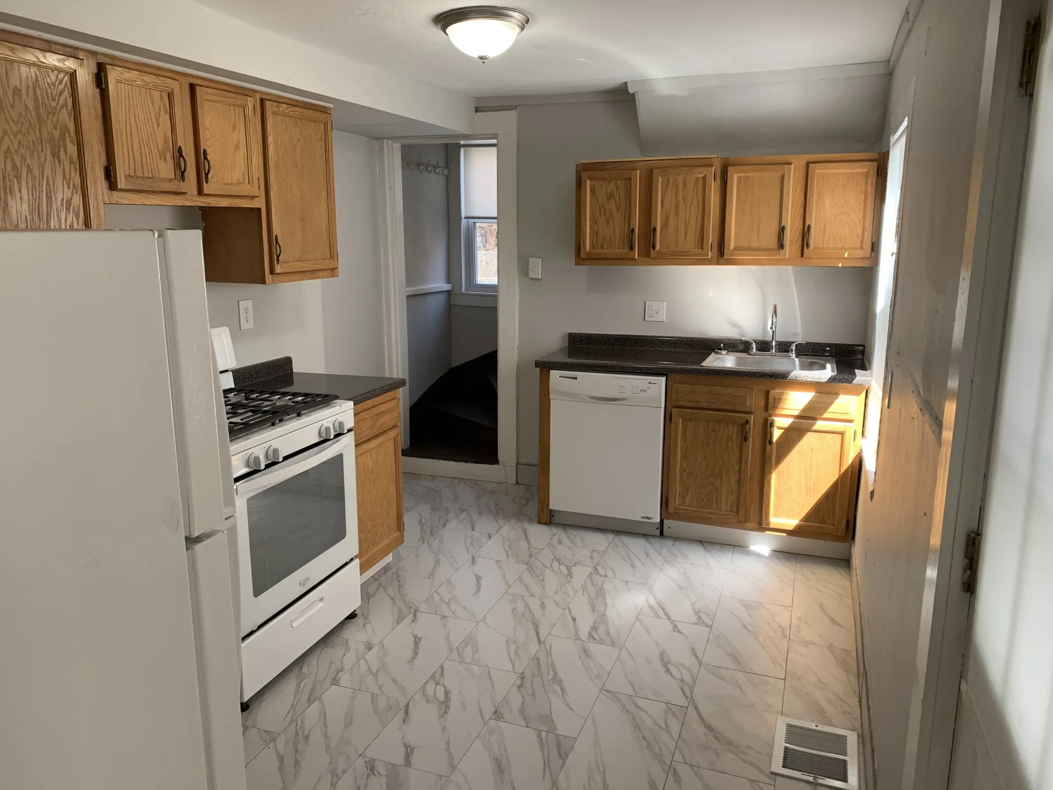 4 bed, 2 bath apartment for rent at 24 Greylock Rd Unit 24, Allston — photo 2 of 20