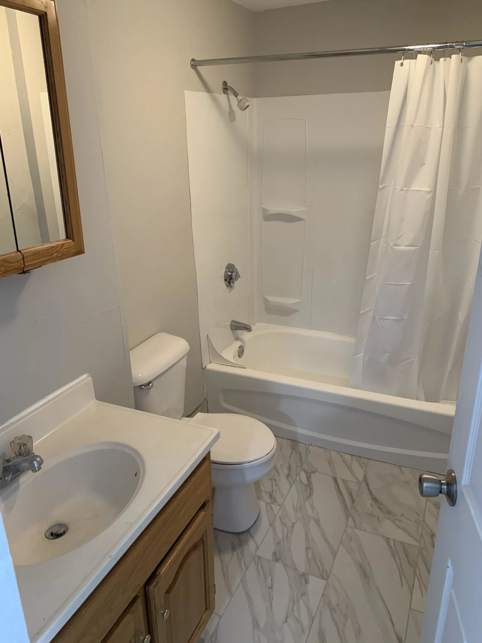 4 bed, 2 bath apartment for rent at 24 Greylock Rd Unit 24, Allston — photo 9 of 20