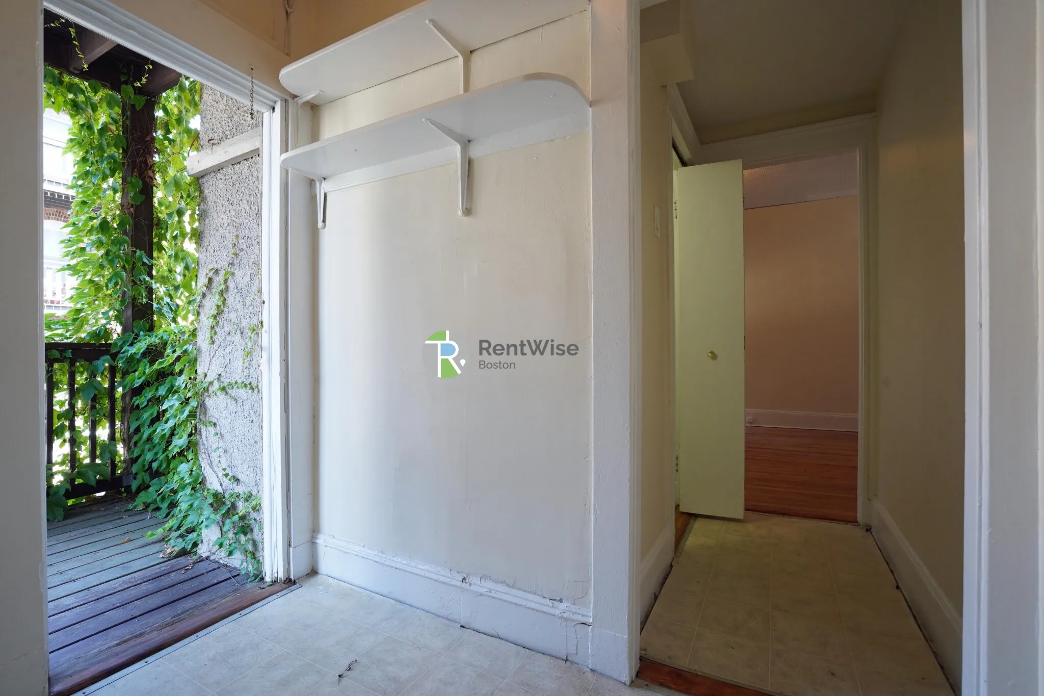 4 bed, 2 bath apartment for rent at 24 Hamilton Rd Unit 1, North Brookline — photo 12 of 29