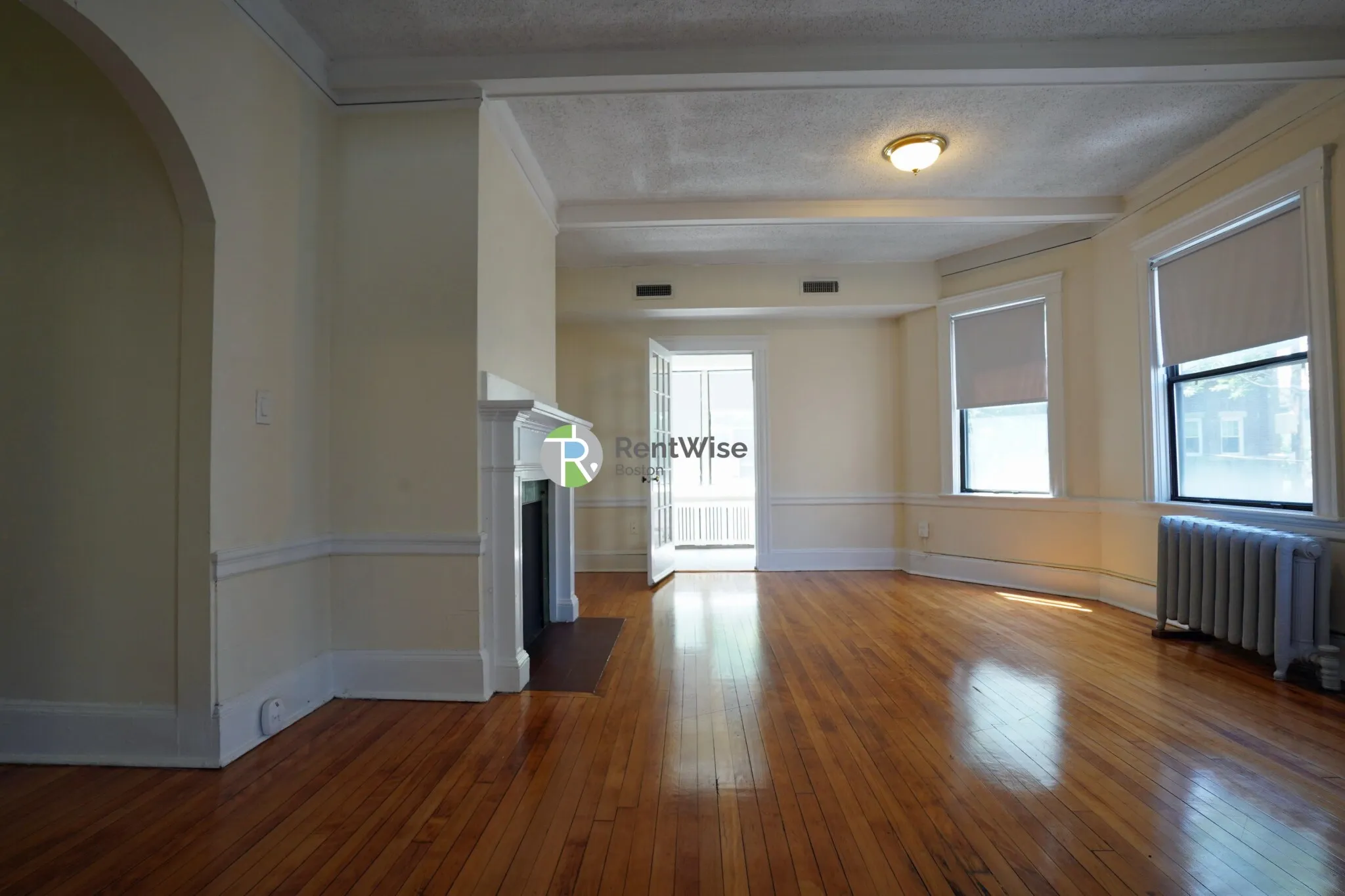 4 bed, 2 bath apartment for rent at 24 Hamilton Rd Unit 1, North Brookline — photo 1 of 29