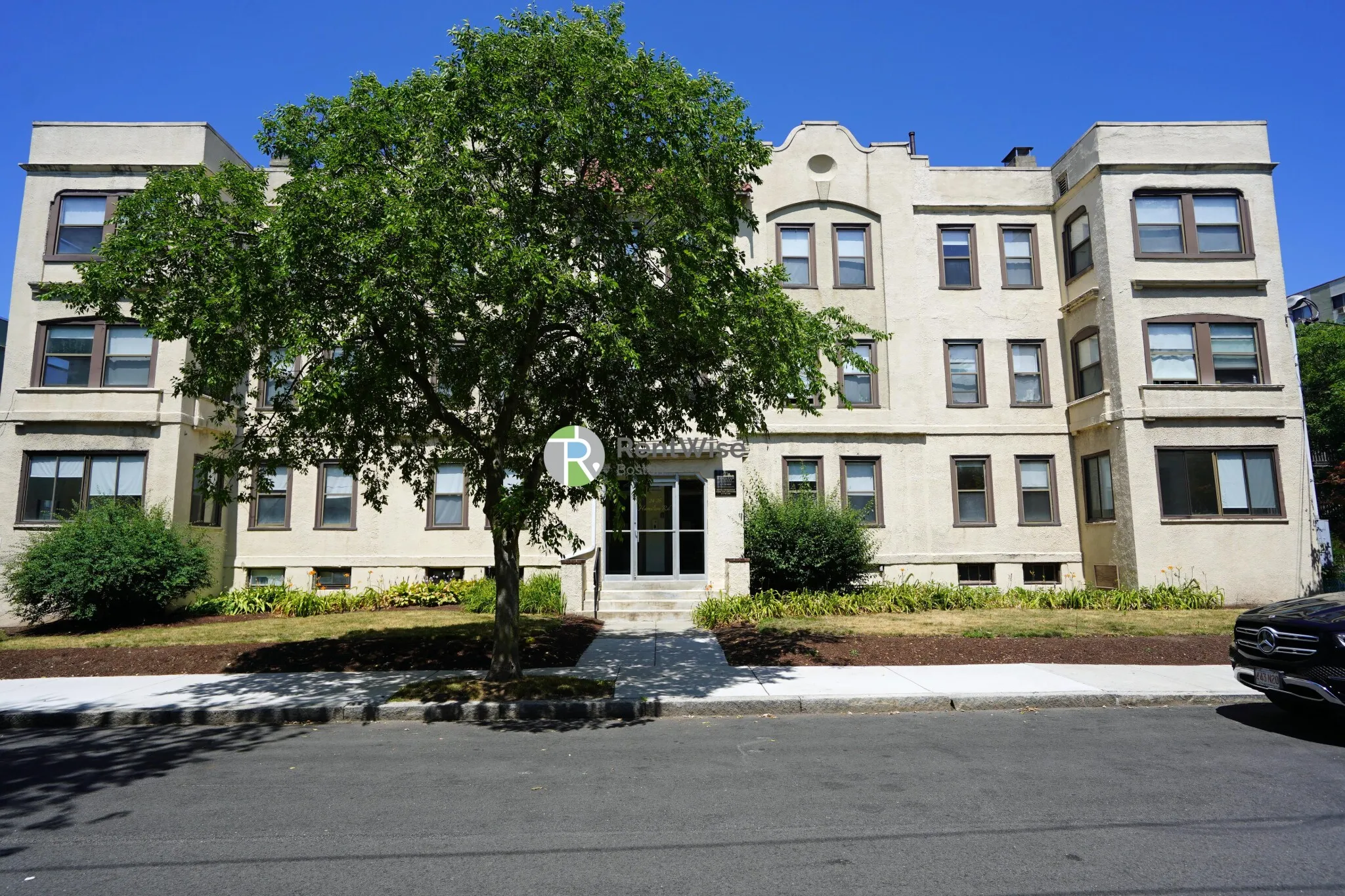 4 bed, 2 bath apartment for rent at 24 Hamilton Rd Unit 1, North Brookline — photo 28 of 29