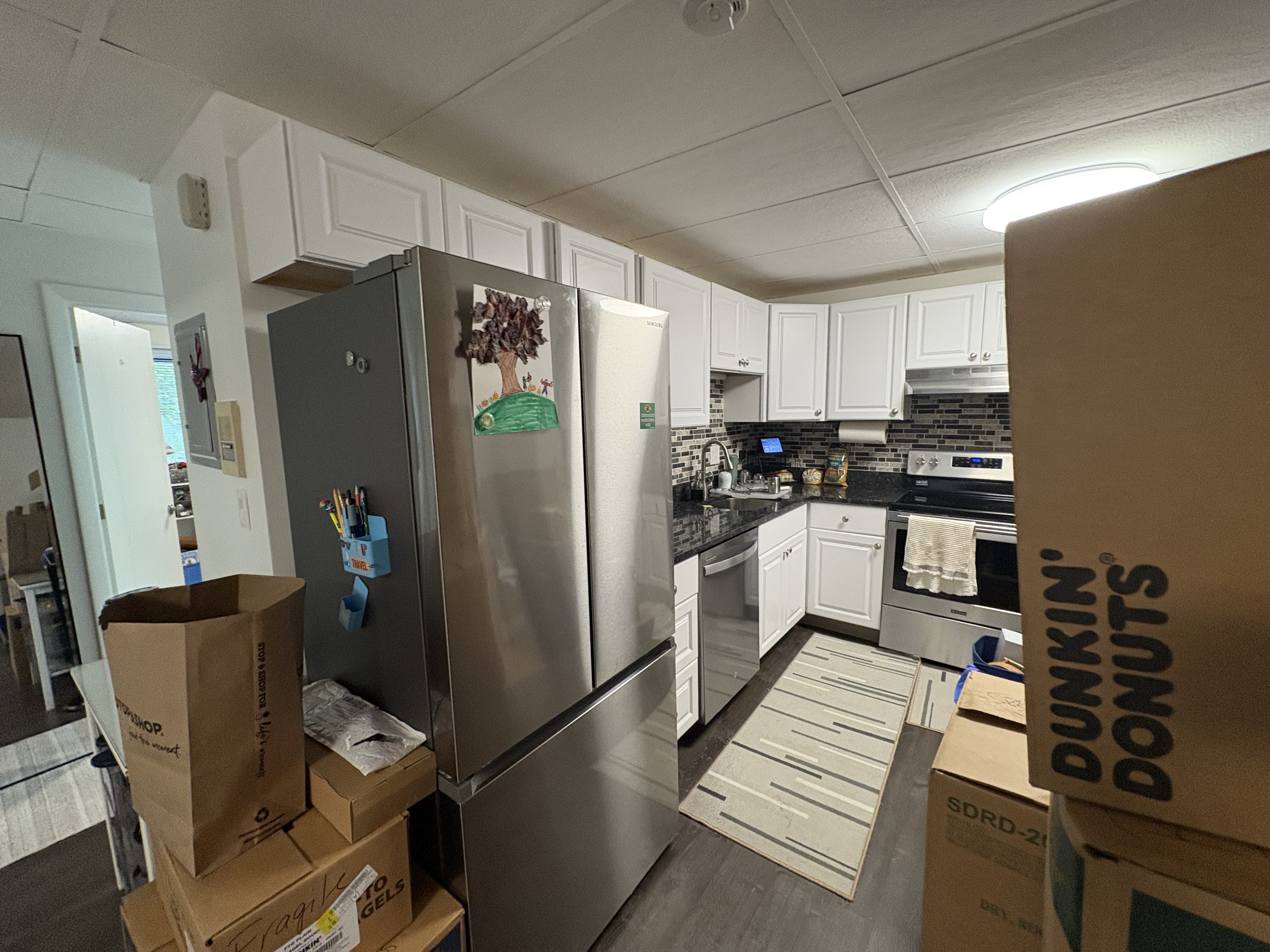 2 bed, 1 bath apartment for rent at 24 Hamilton St Unit 31, Saugus — photo 3 of 15