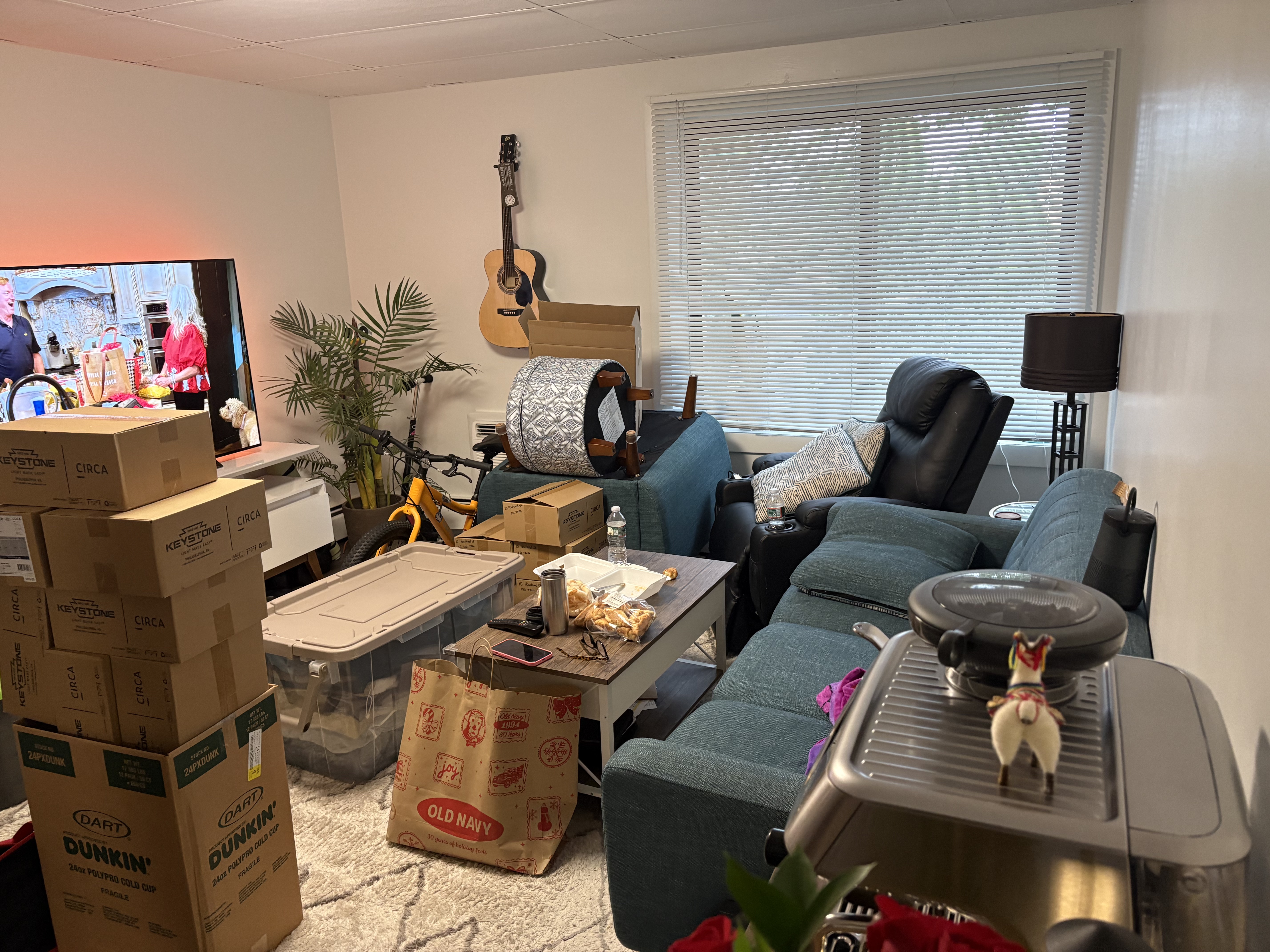 2 bed, 1 bath apartment for rent at 24 Hamilton St Unit 31, Saugus — photo 4 of 15