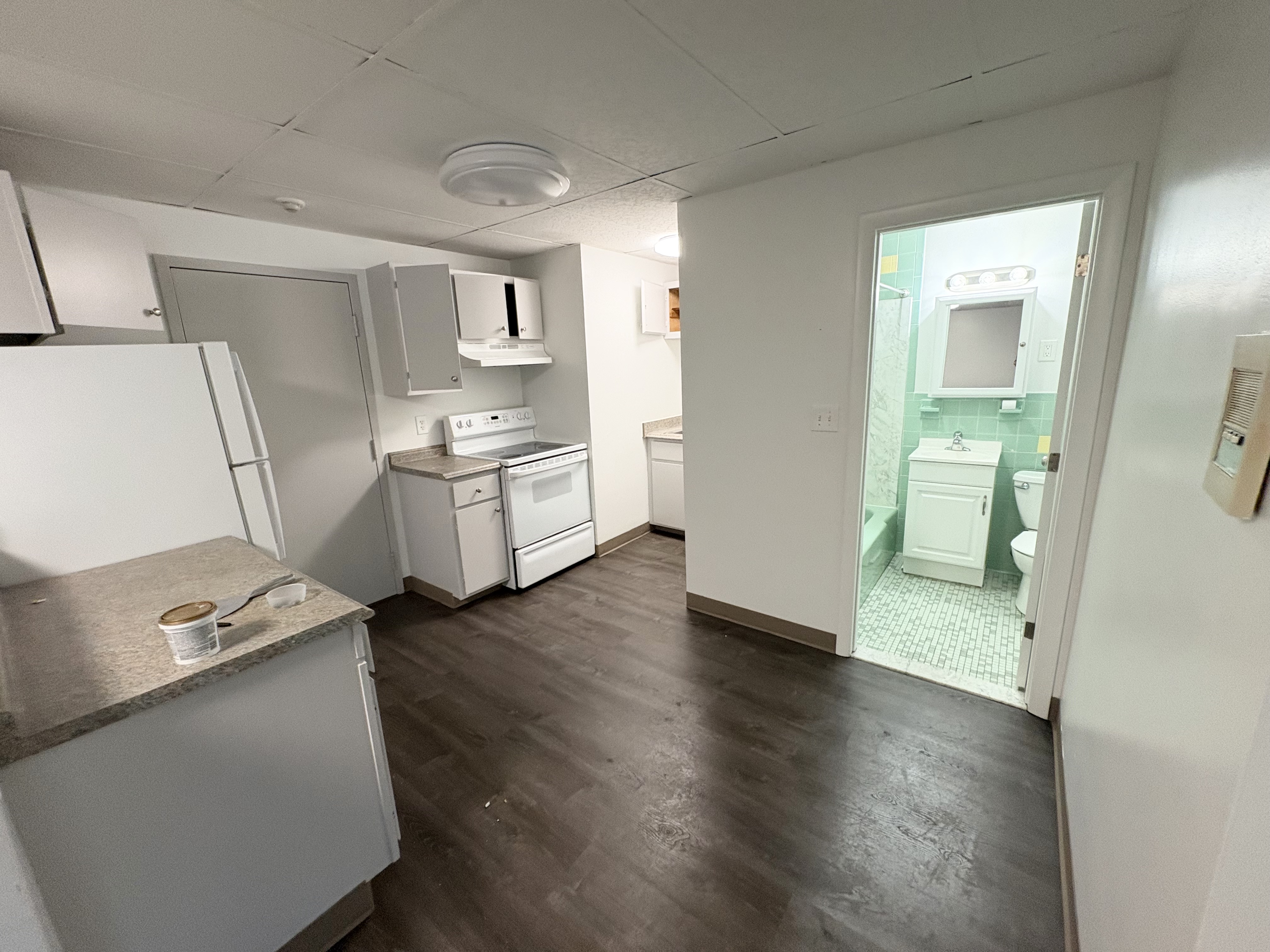 1 bed, 1 bath apartment for rent at 24 Hamilton St Unit 32, Saugus — photo 5 of 6