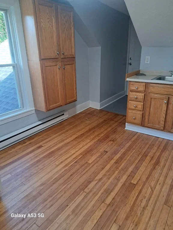 3 bed, 1 bath apartment for rent at 24 Hampden St Unit 2, WPI — photo 9 of 11