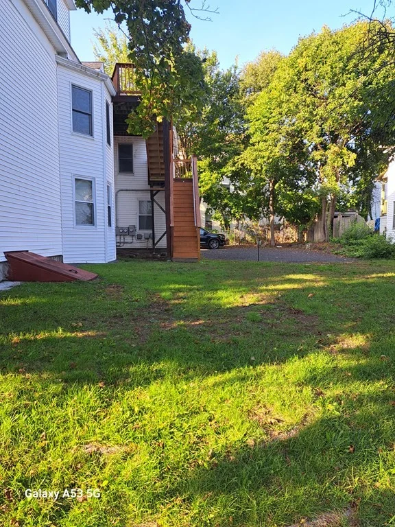 3 bed, 1 bath apartment for rent at 24 Hampden St Unit 2, WPI — photo 2 of 11