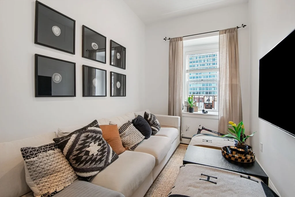 2 bed, 1 bath apartment for rent at 24 Hancock St Unit 7, Beacon Hill — photo 18 of 27