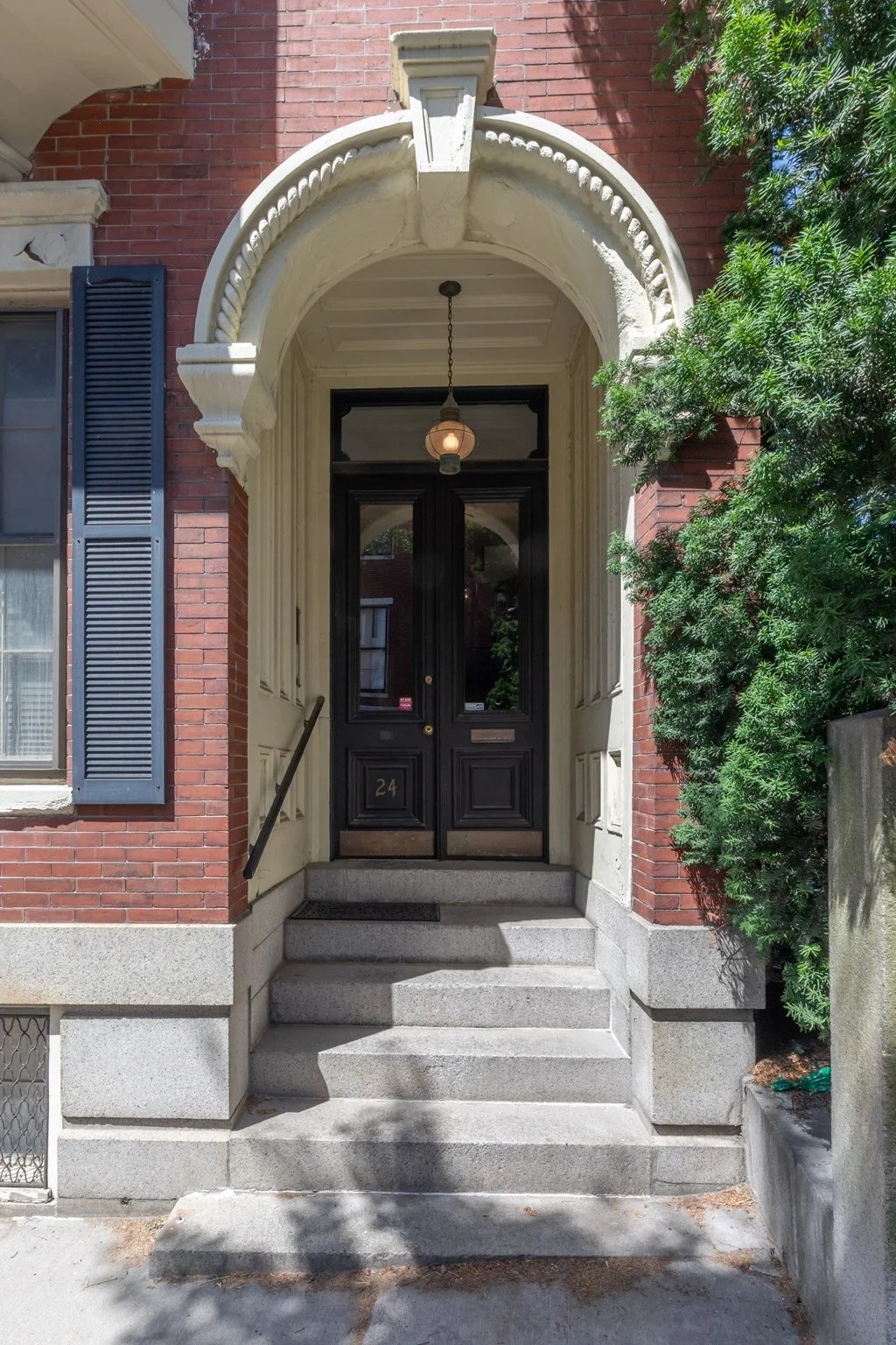 1 bed, 1 bath apartment for rent at 24 Harvard St Unit 4, Charlestown — photo 9 of 9
