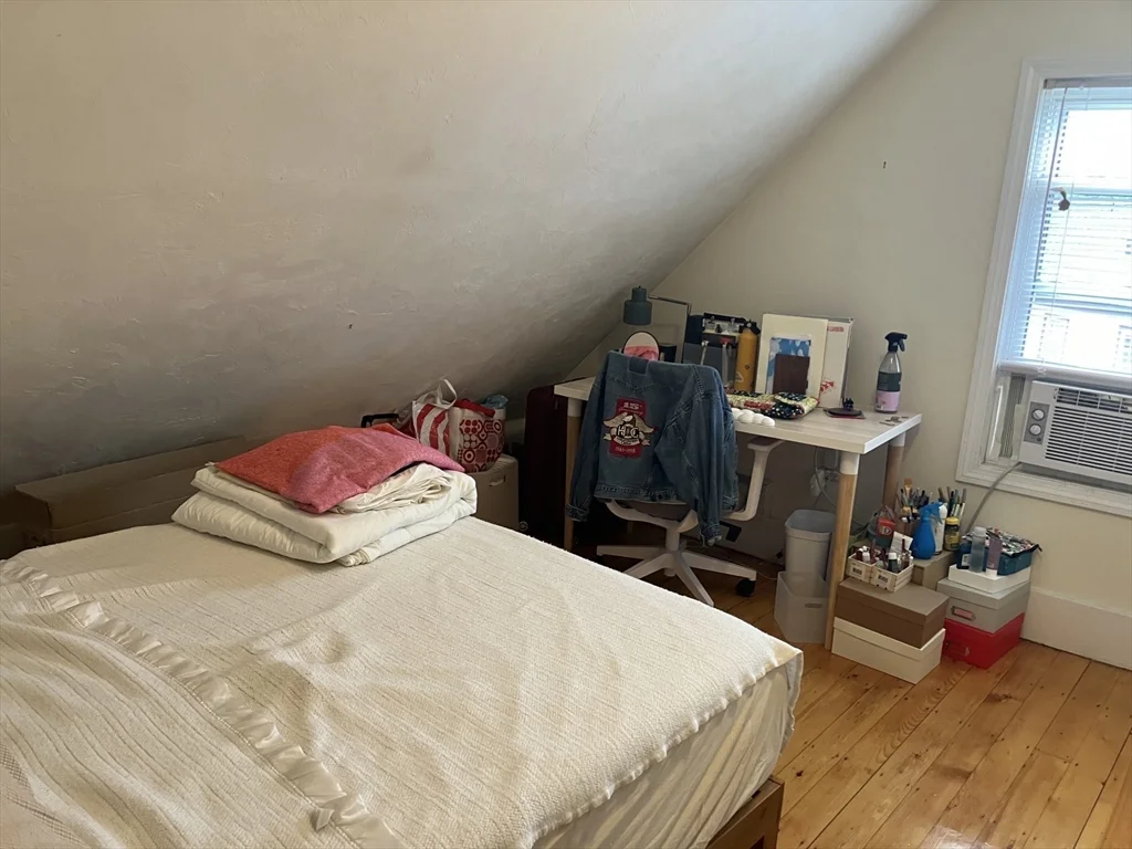 2 bed, 1 bath apartment for rent at 24 Haskell St Unit 4, North Cambridge — photo 14 of 20