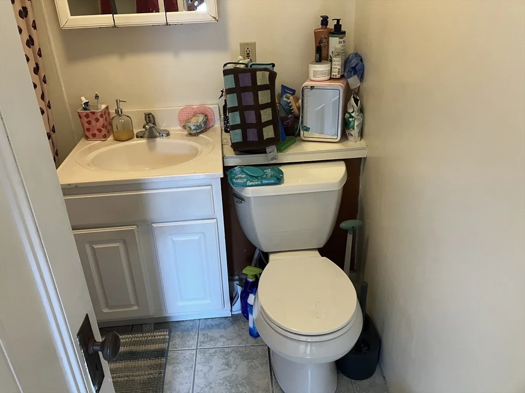2 bed, 1 bath apartment for rent at 24 Haskell St Unit 4, North Cambridge — photo 13 of 20