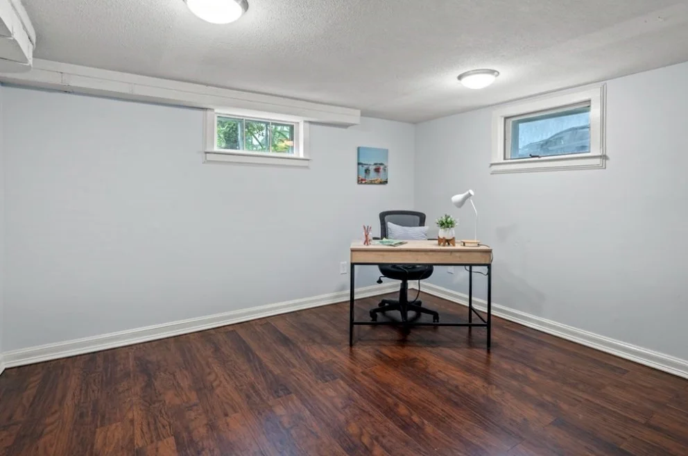 3 bed, 2 bath apartment for rent at 24 Hereford Rd, Marblehead — photo 15 of 19