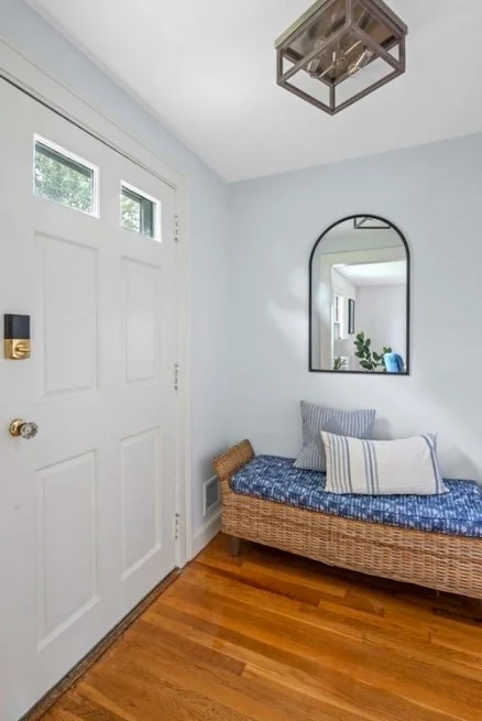3 bed, 2 bath apartment for rent at 24 Hereford Rd, Marblehead — photo 5 of 19
