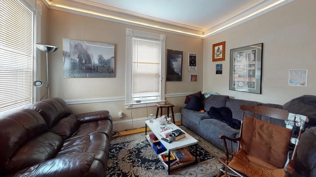 6 bed, 2 bath apartment for rent at 24 Highgate Unit 1, Allston — photo 6 of 10
